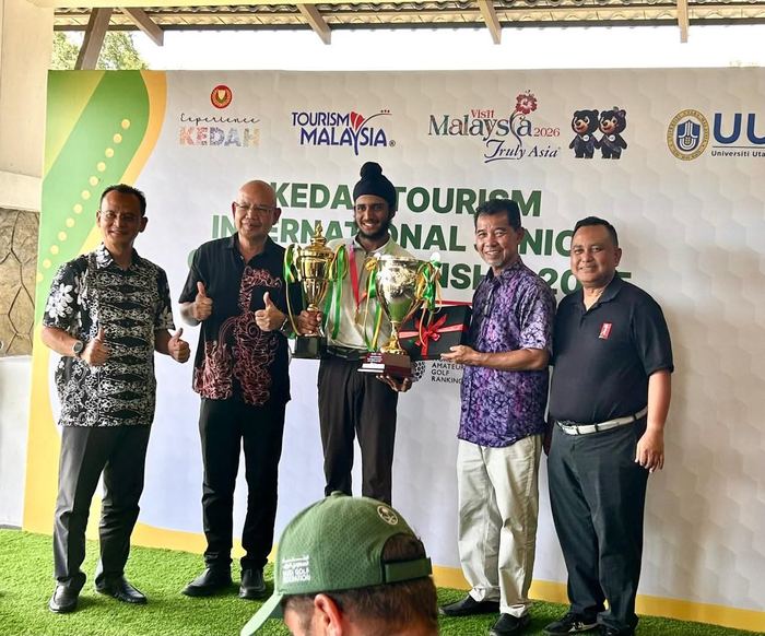 Prize presentation, Kedah International Junior